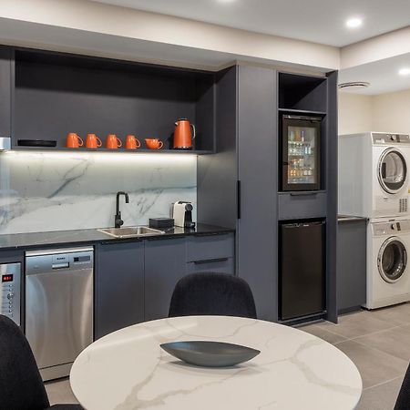 Deco Hotel Canberra Bagian luar foto